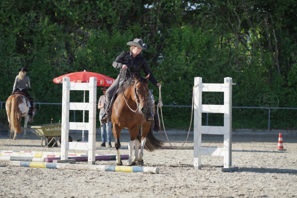 s_APF07103.jpg